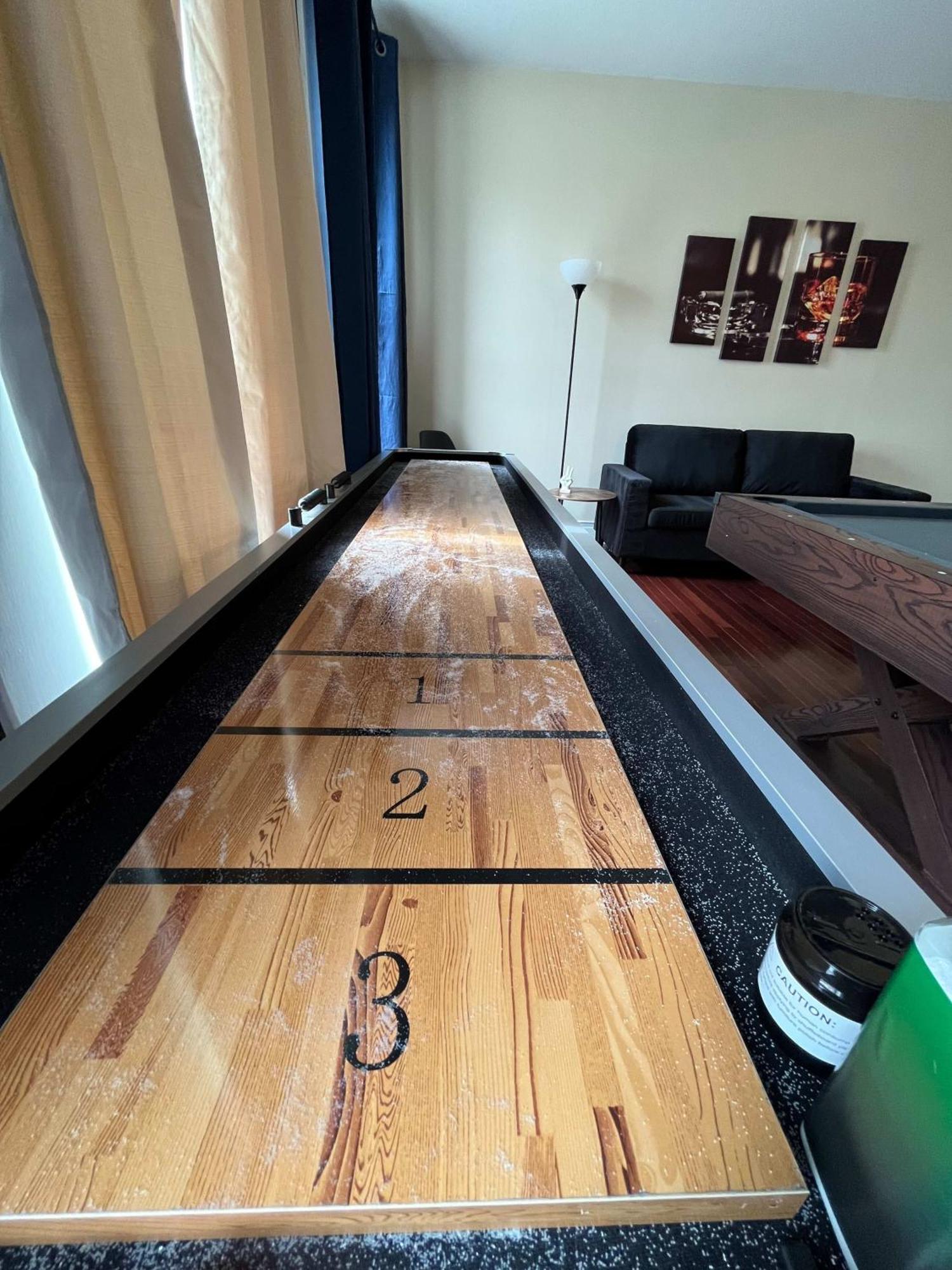 Downtown Loft Sleeps 16 - Pool Table Shuffleboard Apartment Louisville Exterior photo